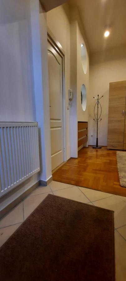 City Life Apartment Debrecen Eksteriør billede